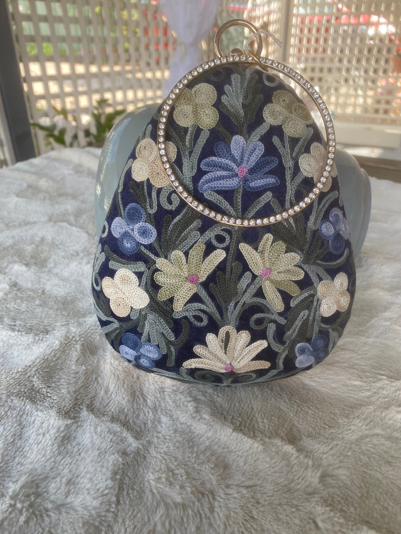 Women Embroidery Oval Shape Shoulder Bag