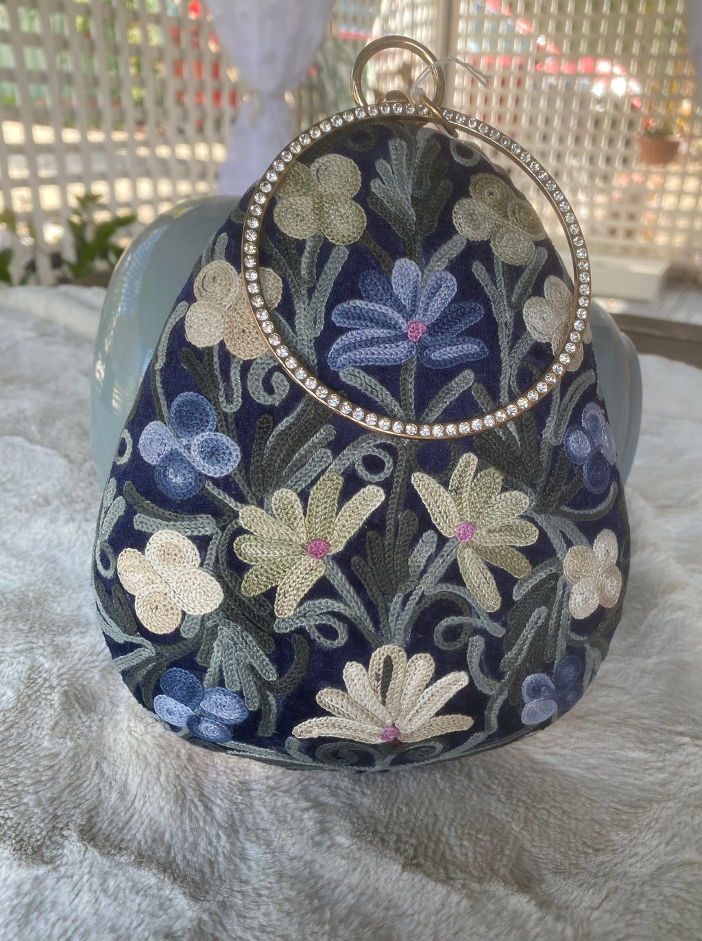 Women Embroidery Oval Shape Shoulder Bag