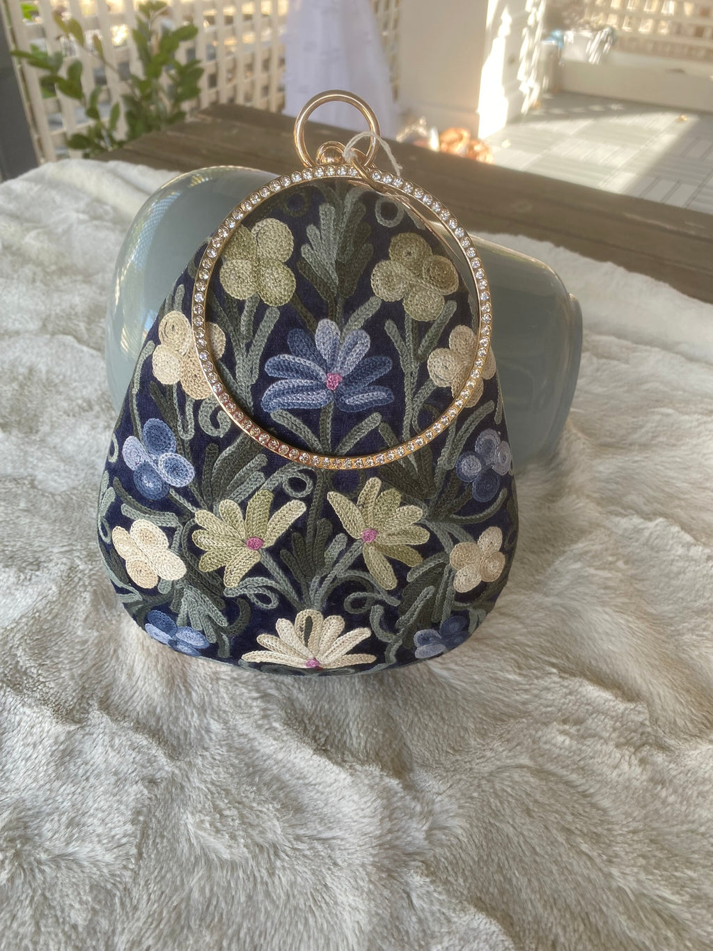 Women Embroidery Oval Shape Shoulder Bag
