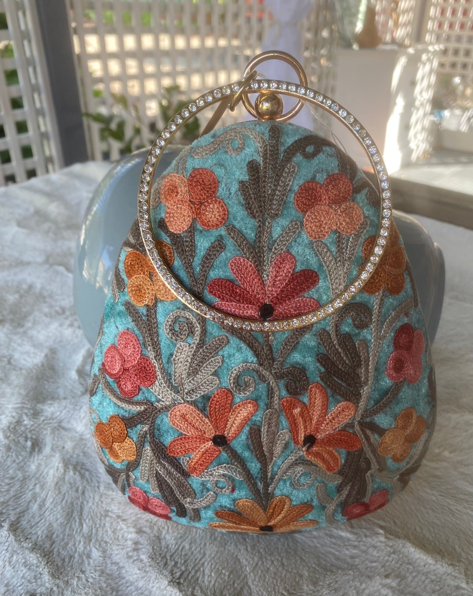 Women Embroidery Oval Shape Shoulder Bag