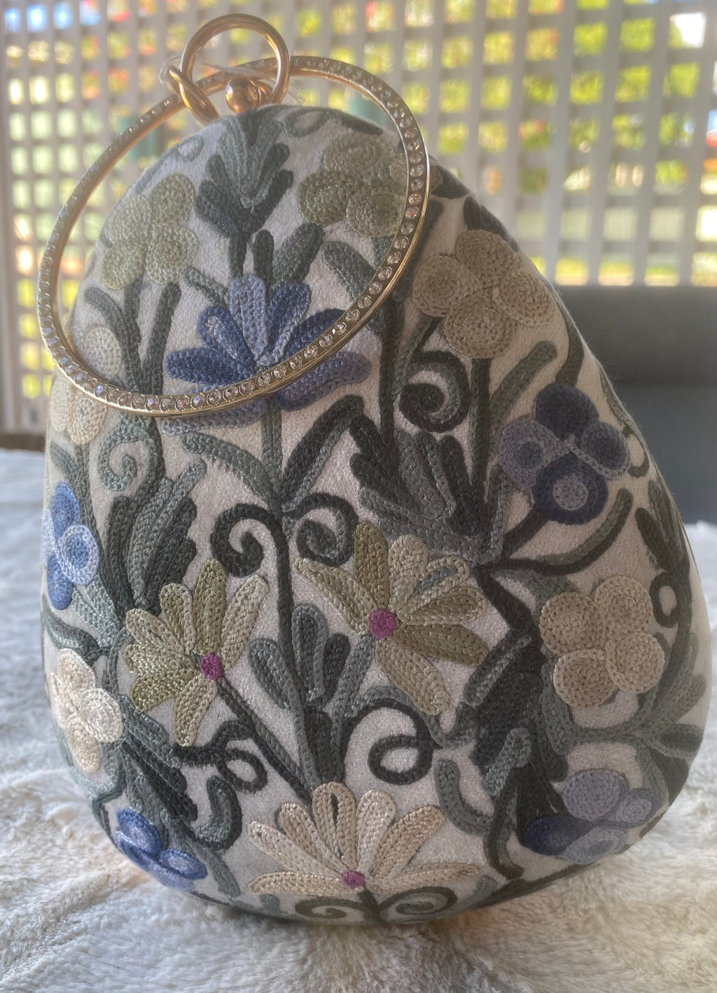 Women Embroidery Oval Shape Shoulder Bag