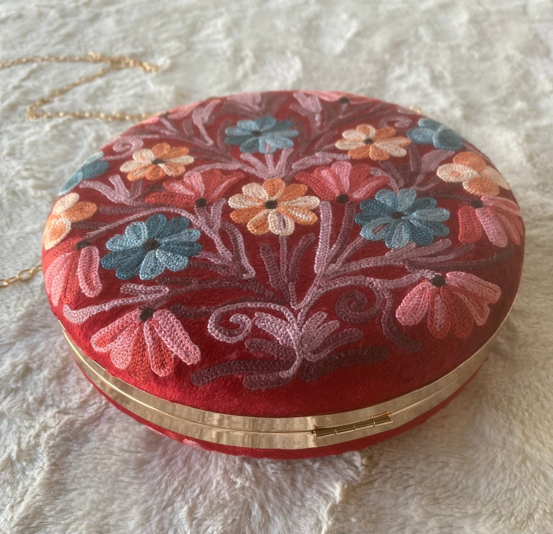 Women Embroidery Round Shoulder Bag