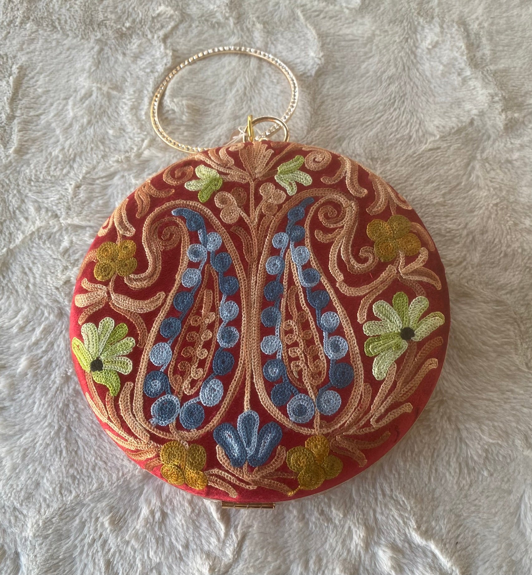 Women Embroidery Round Shoulder Bag